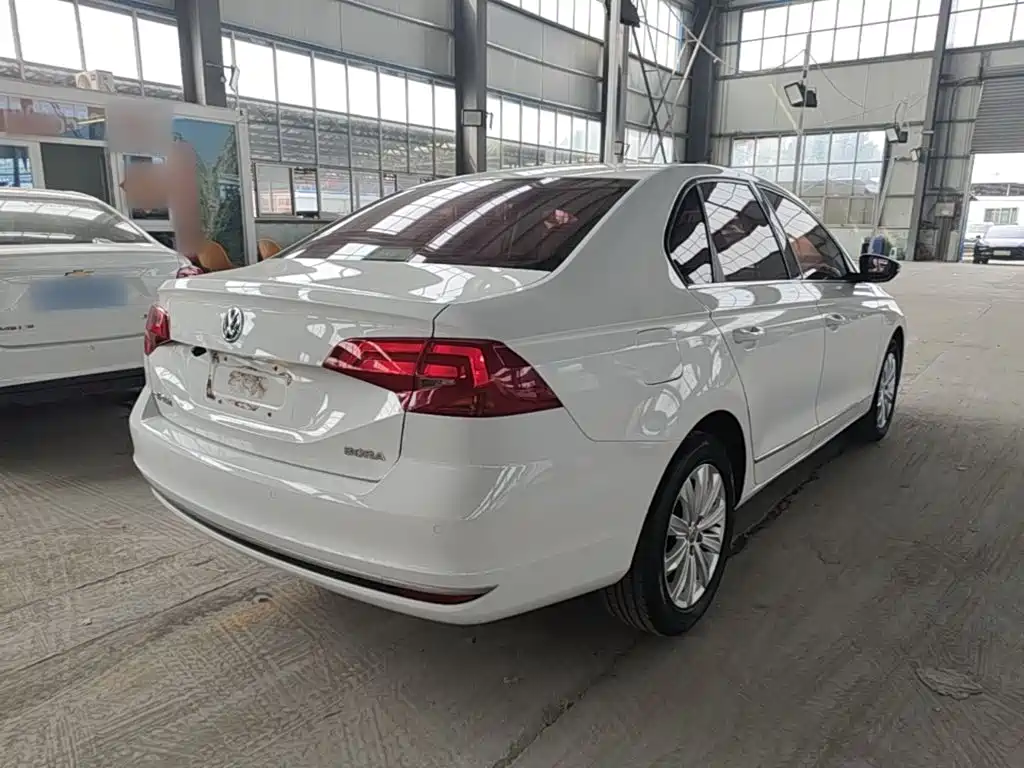 Volkswagen Bora — миниатюра 7