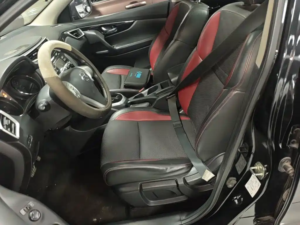Nissan Qashqai — миниатюра 20