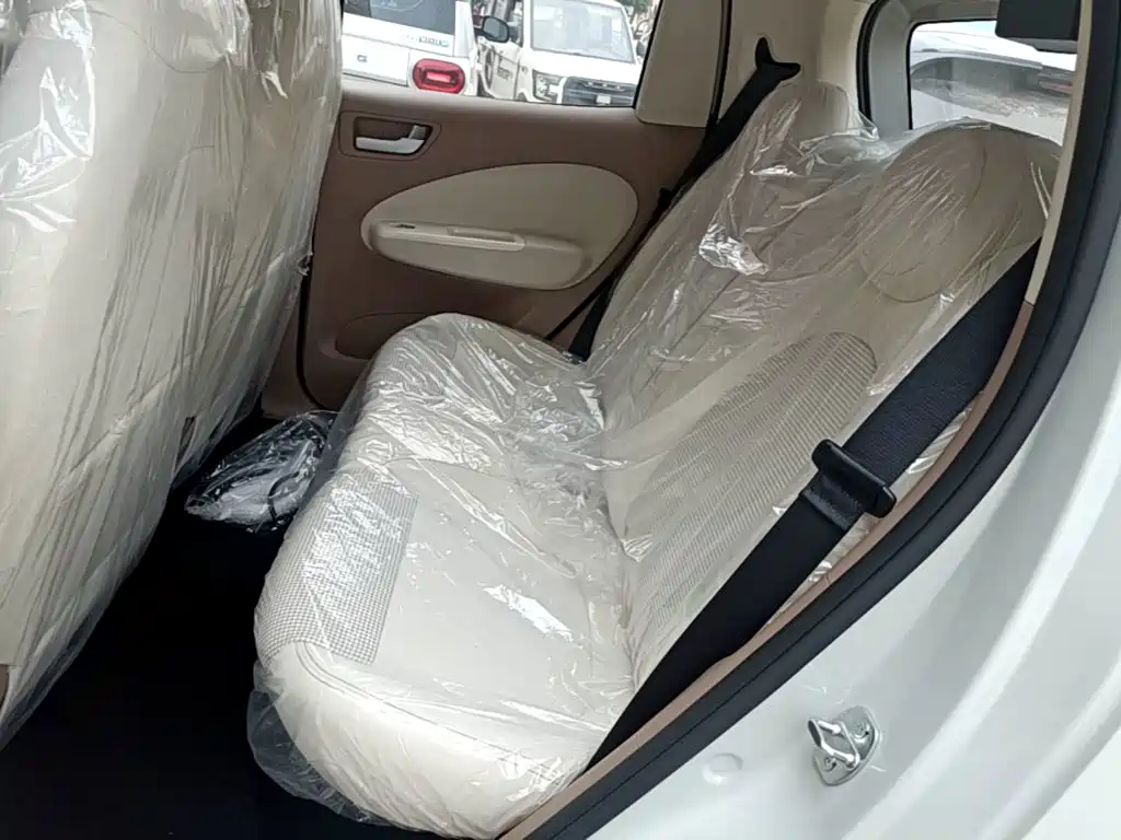 Wuling MINIEV — миниатюра 17