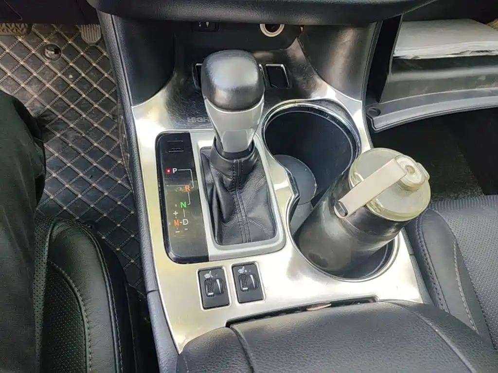 Toyota Highlander — миниатюра 14