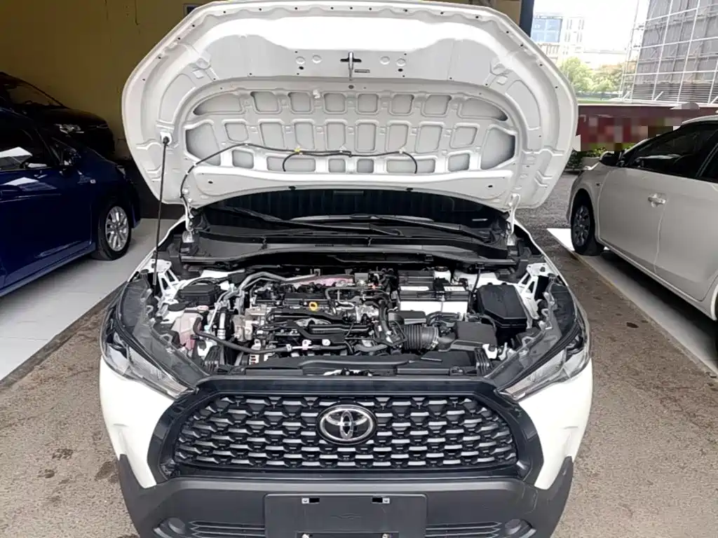 Toyota Corolla Cross — миниатюра 20