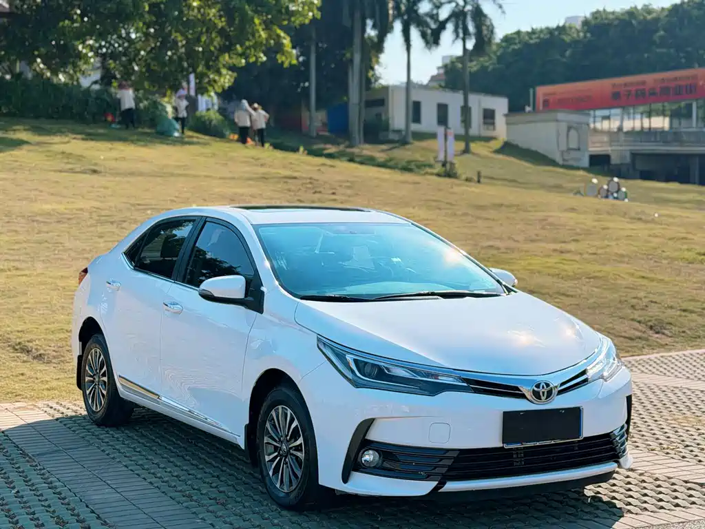 Toyota Corolla — миниатюра 3