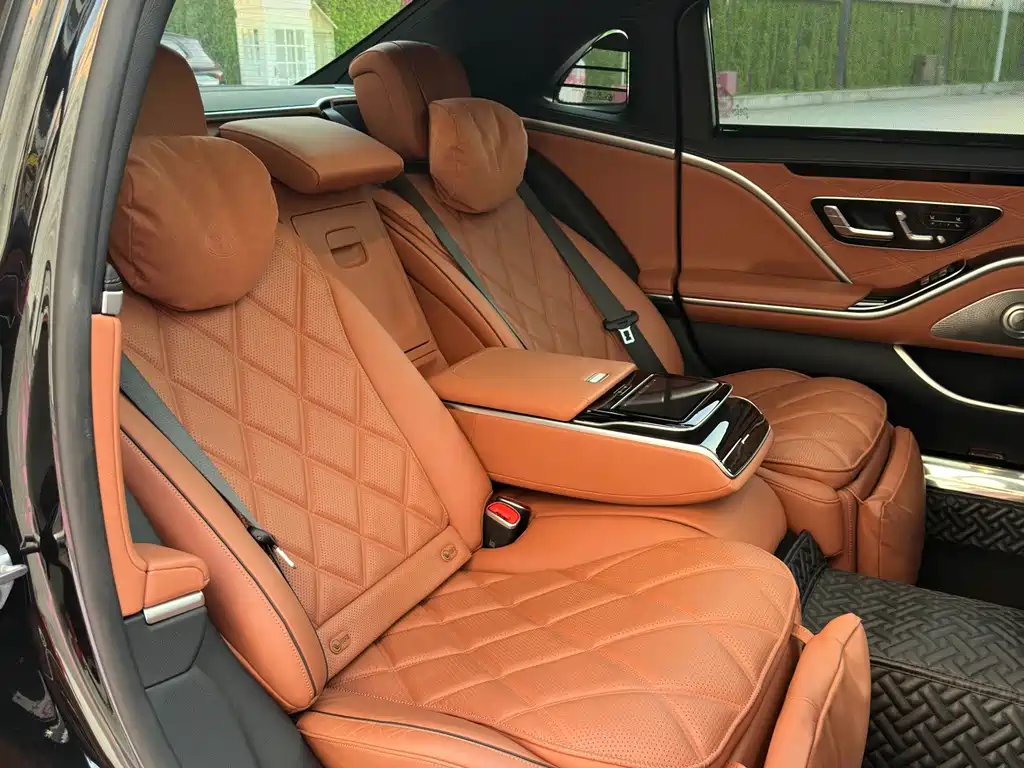Mercedes-Benz S-Class — миниатюра 15