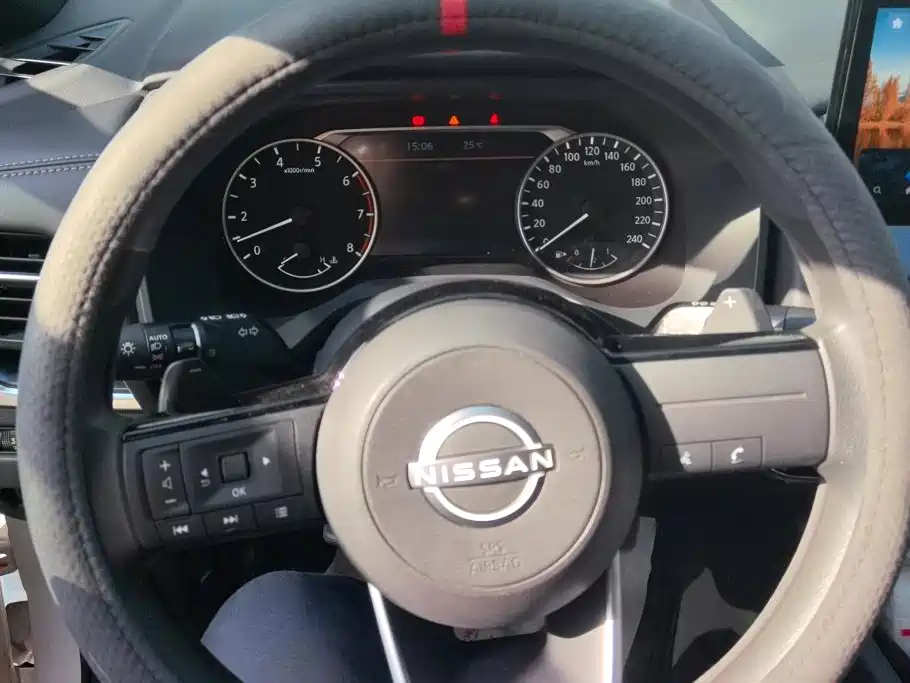 Nissan Qashqai — миниатюра 15