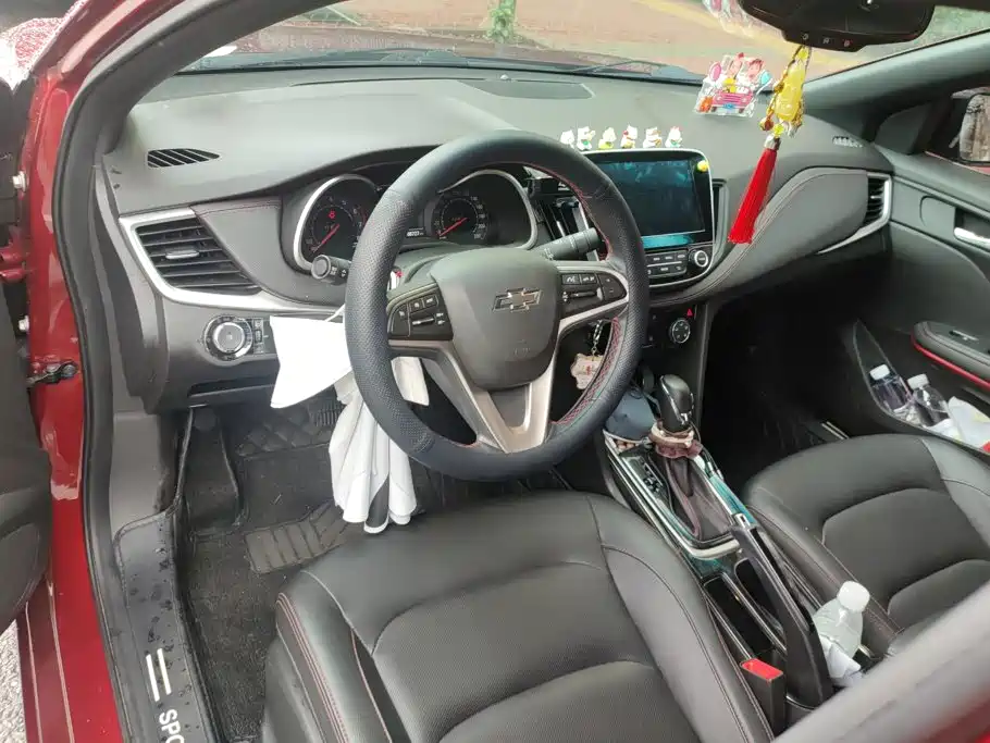Chevrolet Monza — миниатюра 12