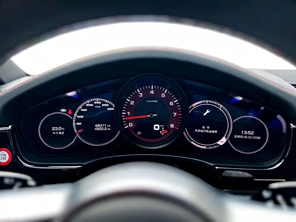Porsche Panamera — миниатюра 12