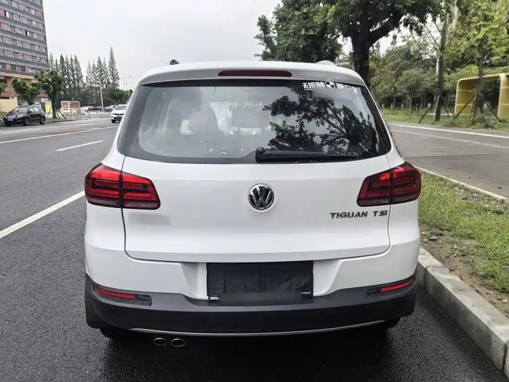 Volkswagen Tiguan — миниатюра 14