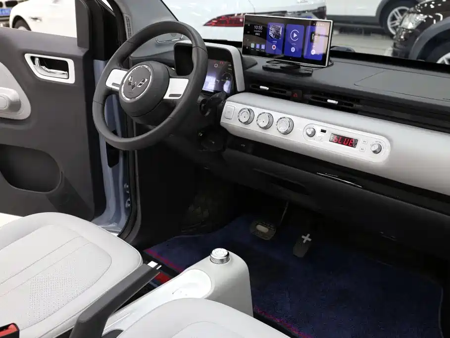 Wuling MINIEV — миниатюра 16