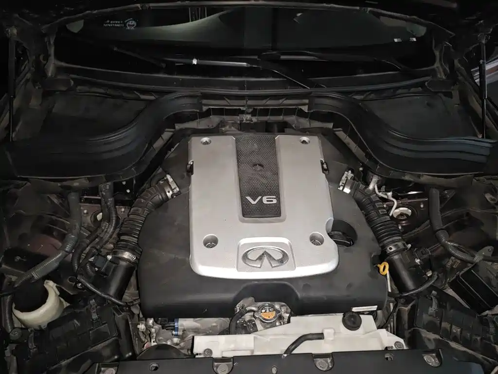 Infiniti QX50 — миниатюра 11