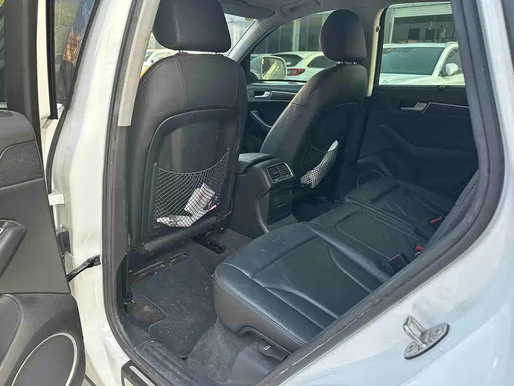 Audi Q5 (Import) — миниатюра 5