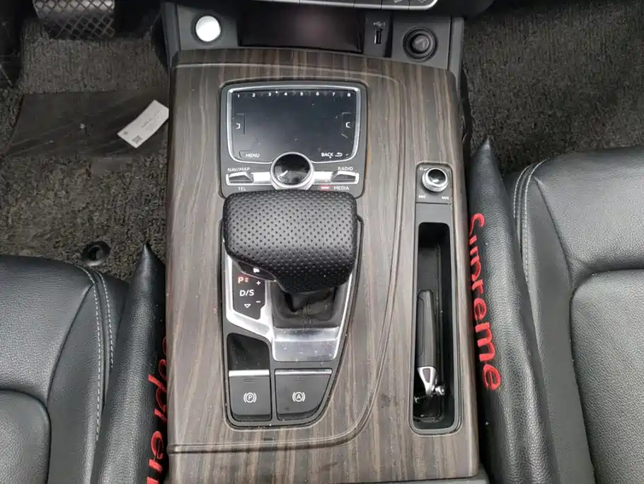 Audi Q5L — миниатюра 16