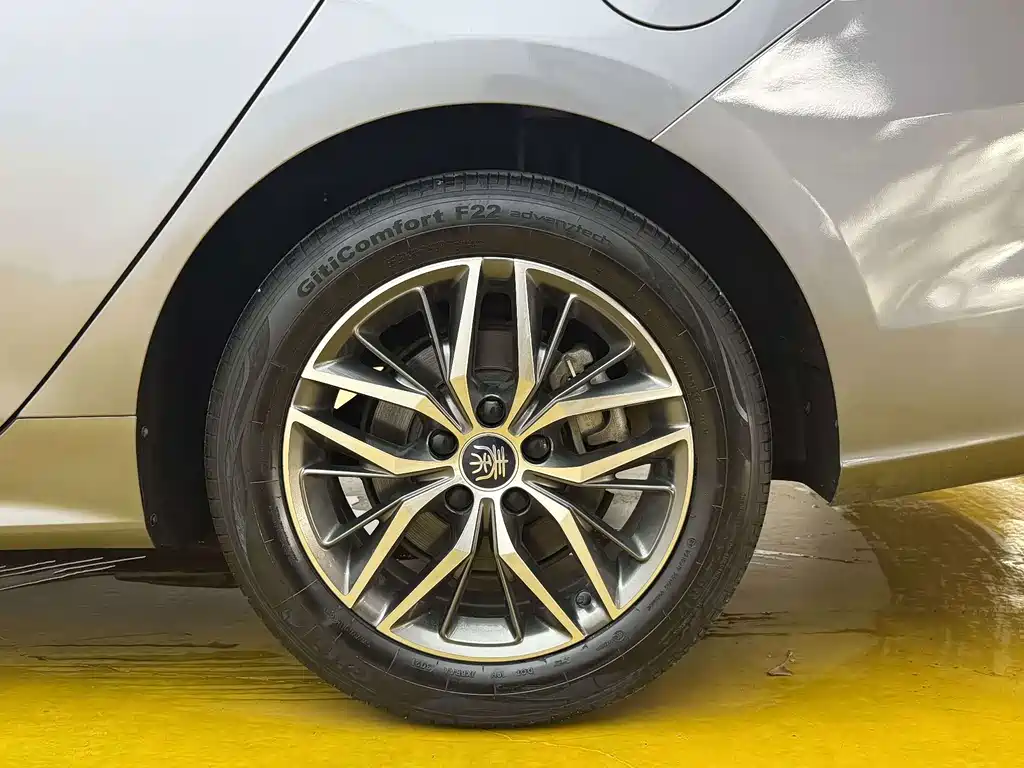 BYD Qin PLUS — миниатюра 10