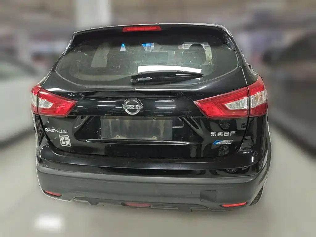 Nissan Qashqai — миниатюра 8