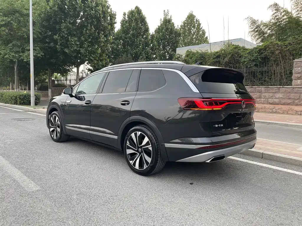 Volkswagen Viloran 2023 380TSI Luxury Pro 6 мест