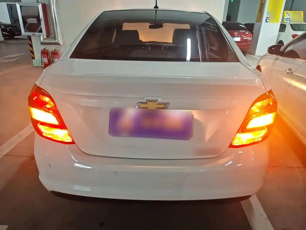 Chevrolet Aveo — миниатюра 6