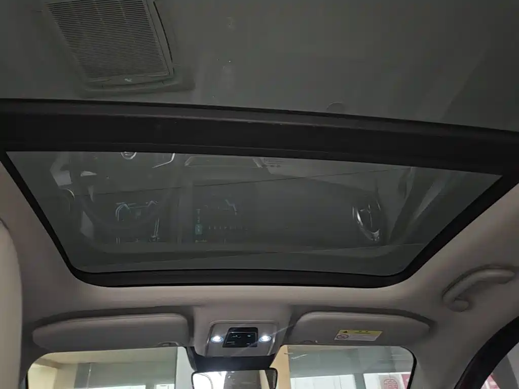 BYD Yuan Pro — миниатюра 18