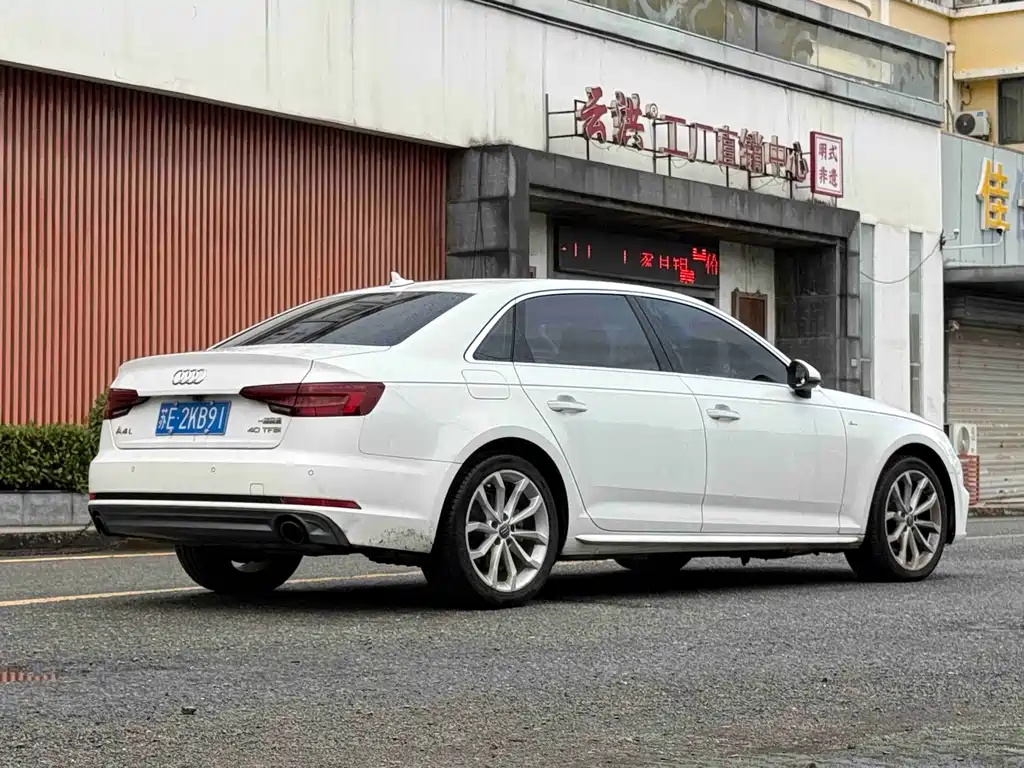 Audi A4L — миниатюра 6
