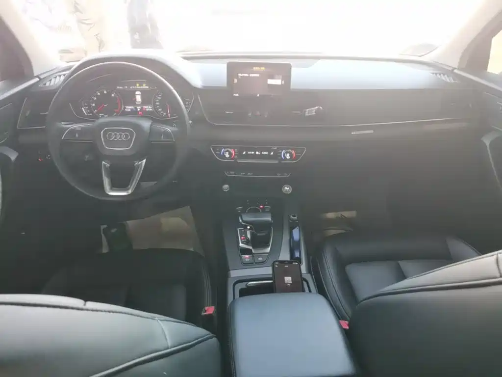 Audi Q5L — миниатюра 10
