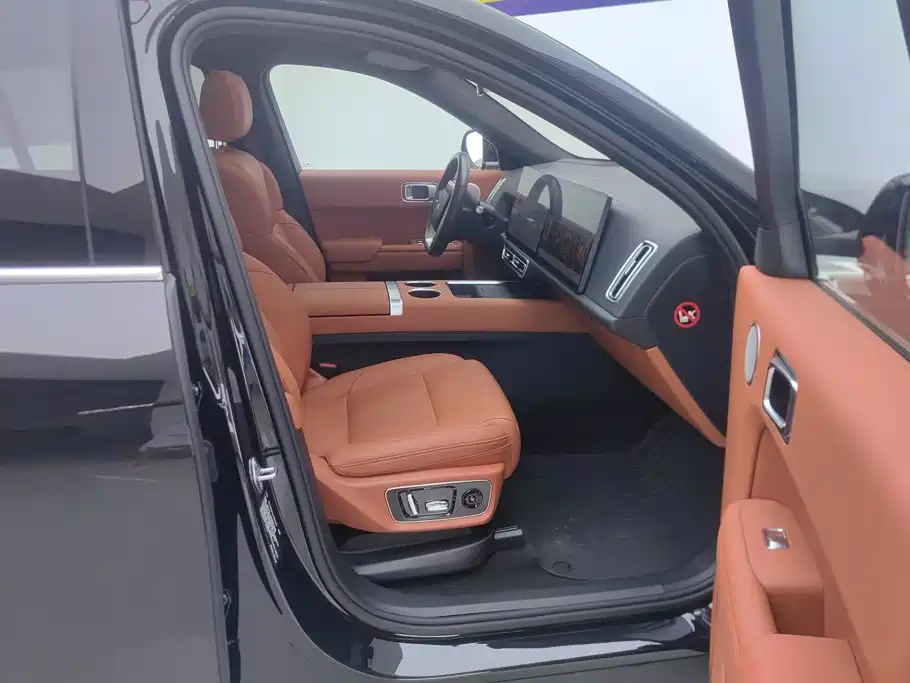 Li Auto Li L7 — миниатюра 8
