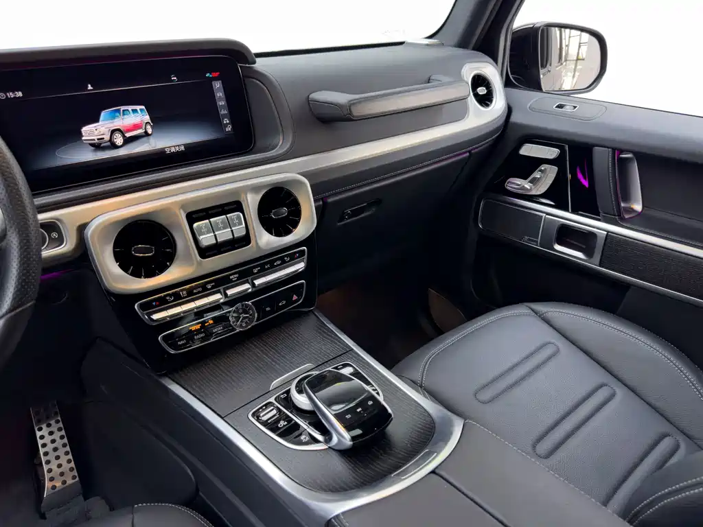Mercedes-Benz G-Class — миниатюра 23