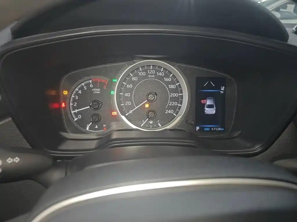 Toyota Corolla — миниатюра 12
