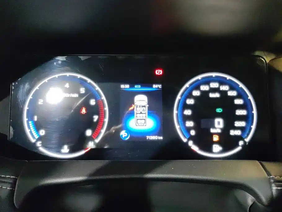 Geely Haoyue — миниатюра 14