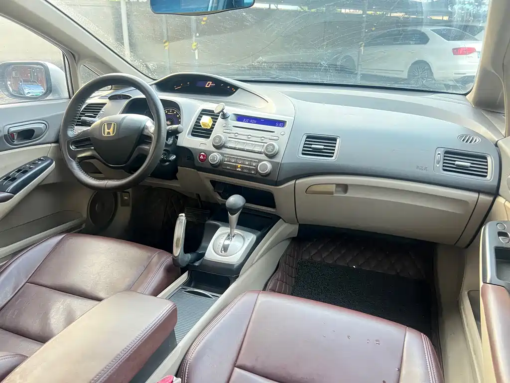 Honda Civic — миниатюра 22