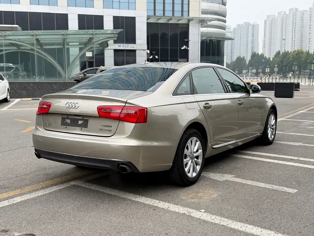 Audi A6L — миниатюра 6