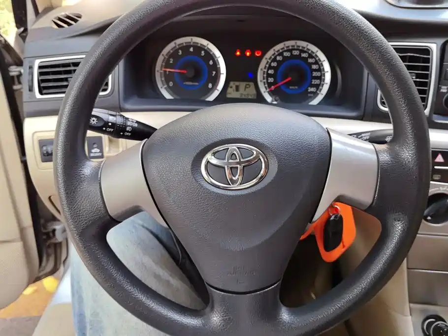 Toyota Corolla — миниатюра 15
