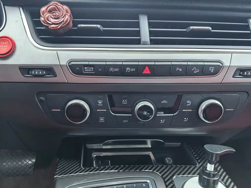 Audi Q7 — миниатюра 29