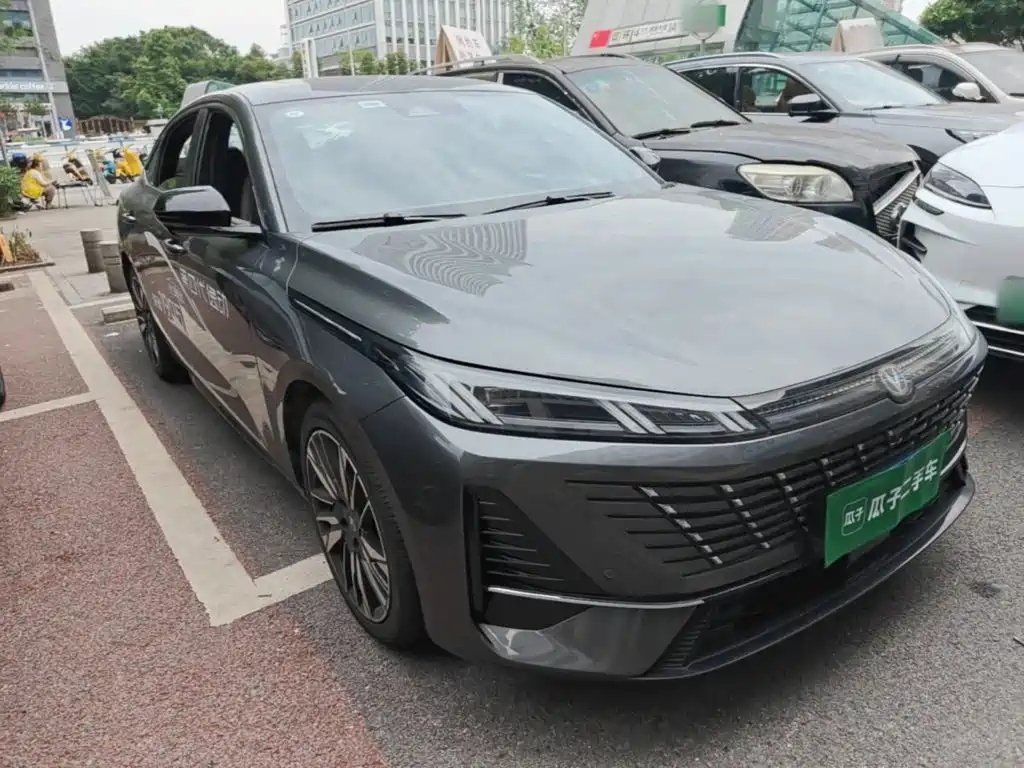 Changan Eado — миниатюра 4