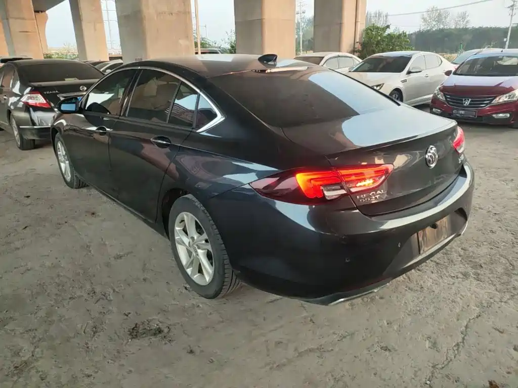 Buick Regal — миниатюра 5