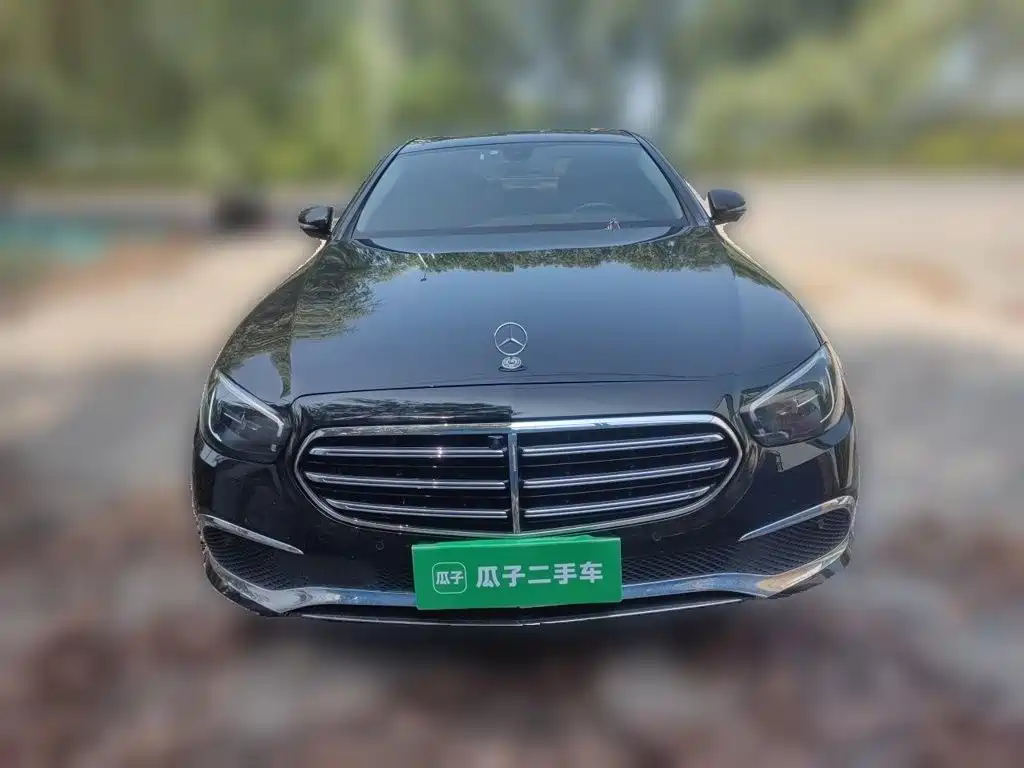 Mercedes-Benz E-Class — миниатюра 24