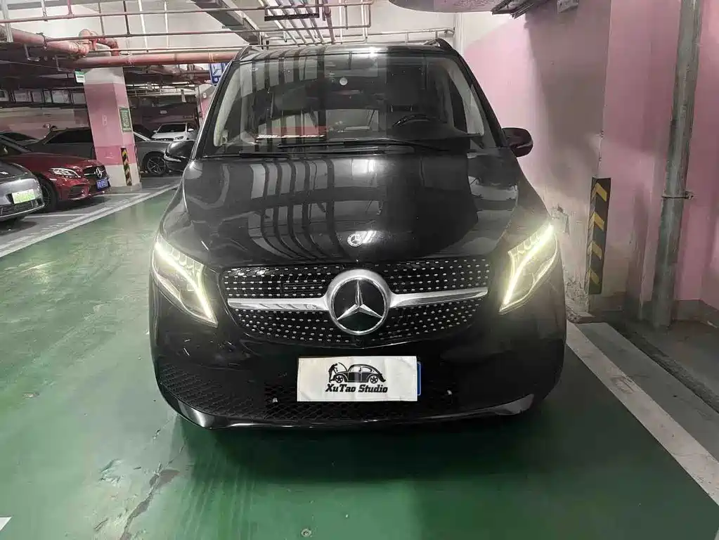 Mercedes-Benz V-Class — миниатюра 2