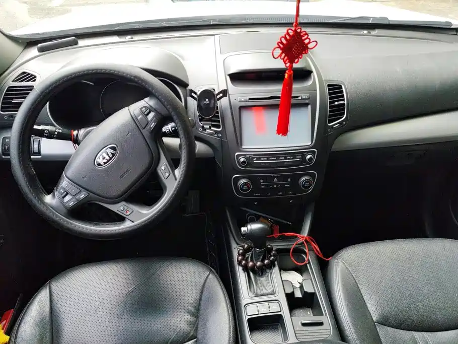 Kia Sorento — миниатюра 12