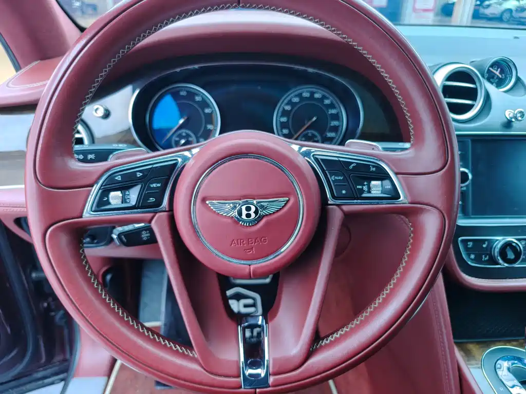 Bentley Bentayga 2018 4.0T V8