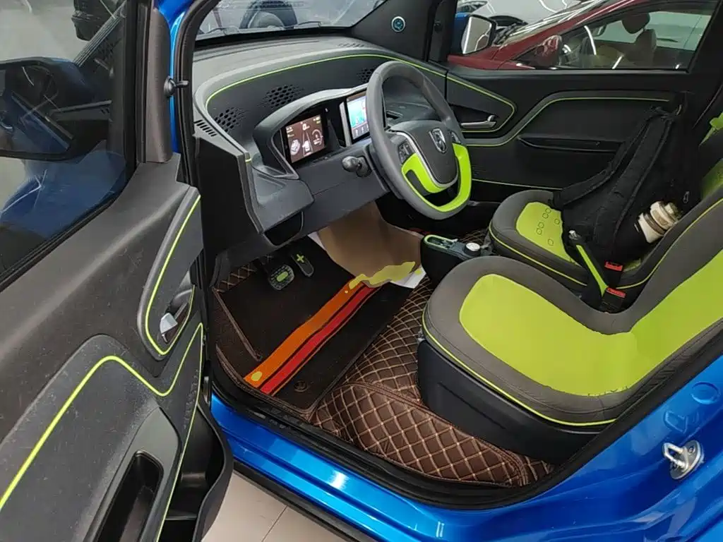 Baojun E100 — миниатюра 16