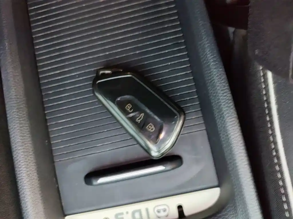 Volkswagen ID.3 — миниатюра 9