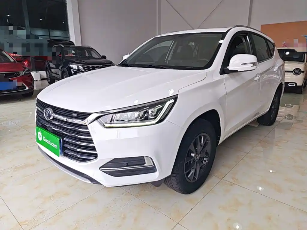 BYD Song — миниатюра 2