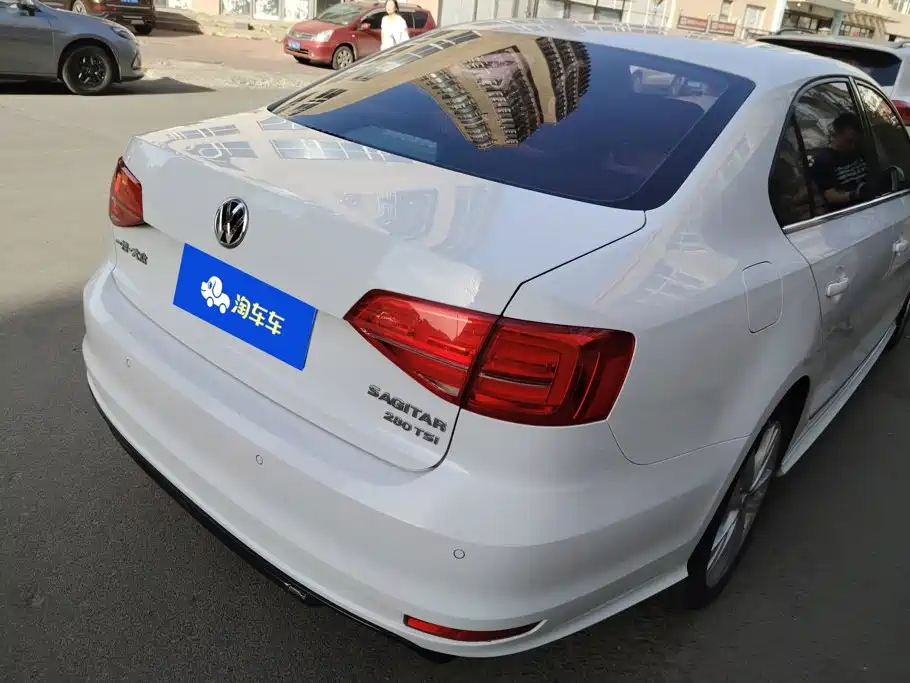 Volkswagen Sagitar — миниатюра 3
