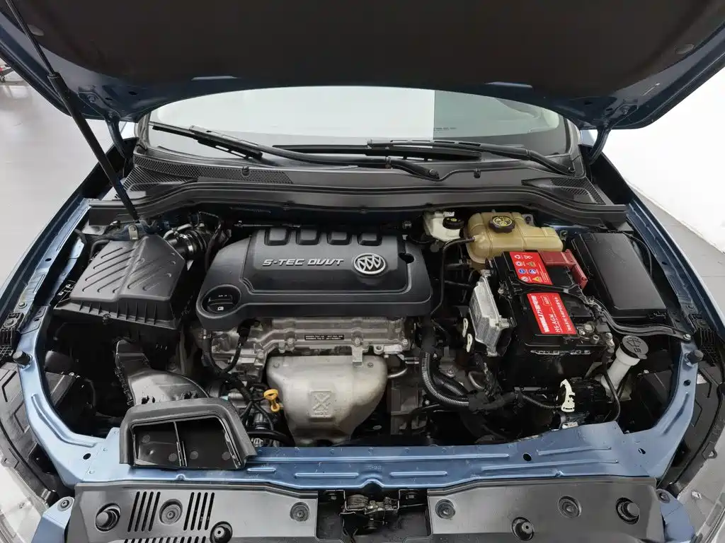 Buick Excelle — миниатюра 6