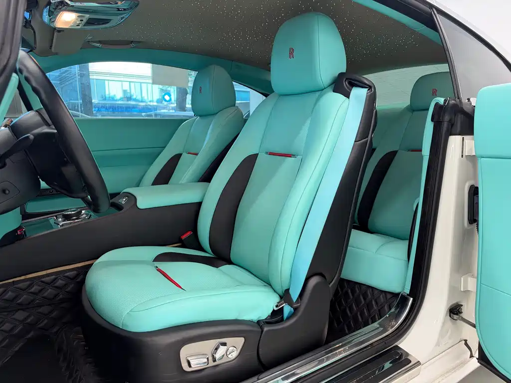 Rolls-Royce Wraith — миниатюра 5