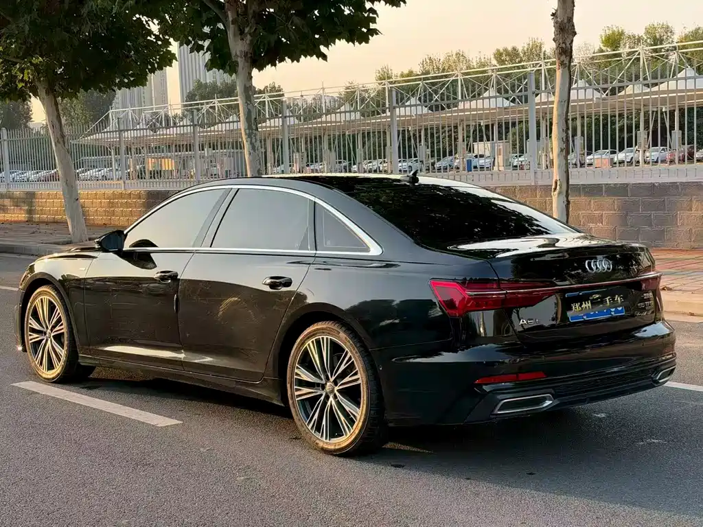 Audi A6L — миниатюра 7