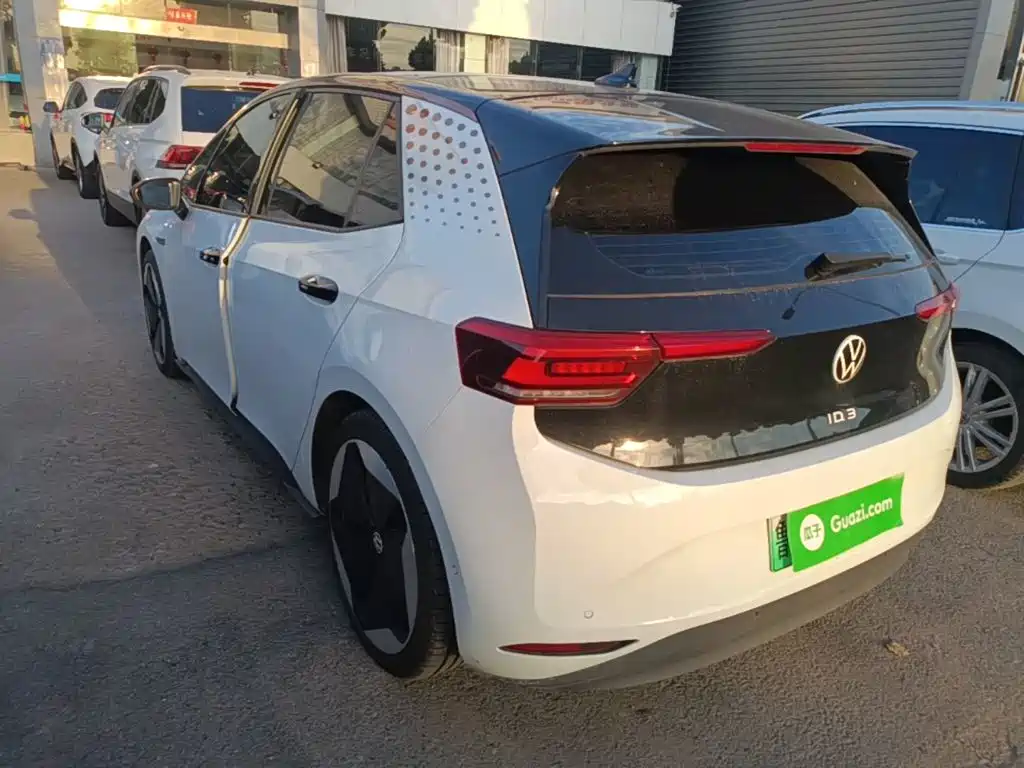 Volkswagen ID.3 — миниатюра 5