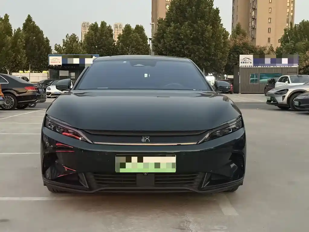 BYD Han — миниатюра 2