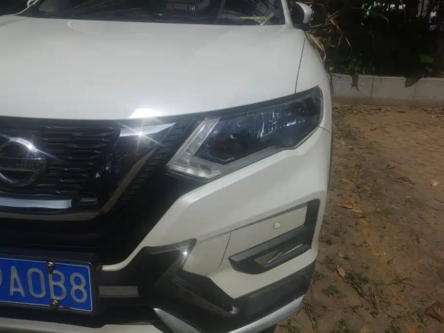 Nissan X-Trail — миниатюра 5