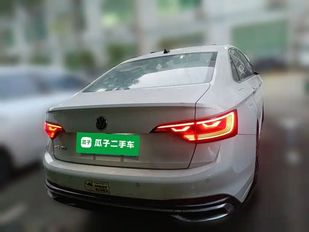 Volkswagen Sagitar — миниатюра 3