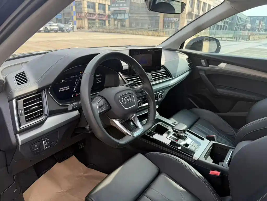Audi Q5L — миниатюра 4