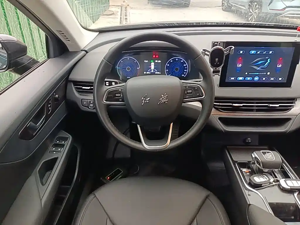 Hongqi Hongqi E-QM5 — миниатюра 11