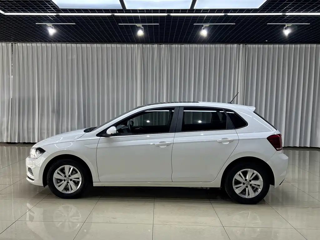 Volkswagen Polo — миниатюра 3